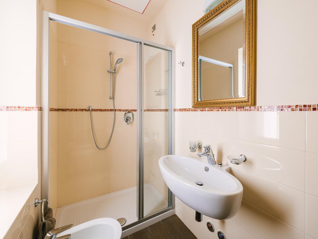 Villa Monti Varenna Oda fotoğraf