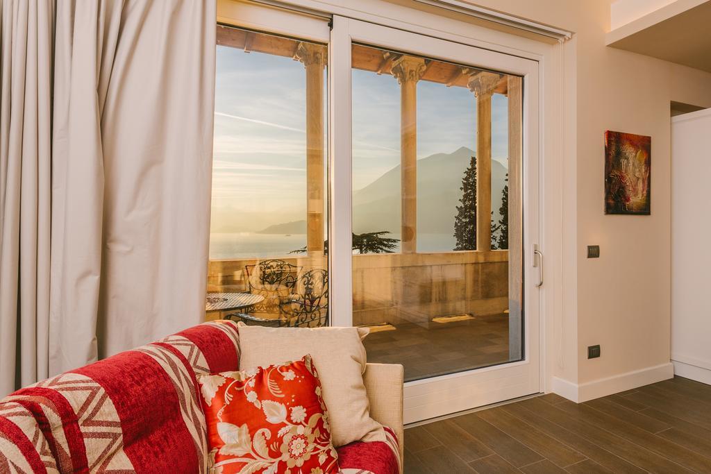 Villa Monti Varenna Oda fotoğraf